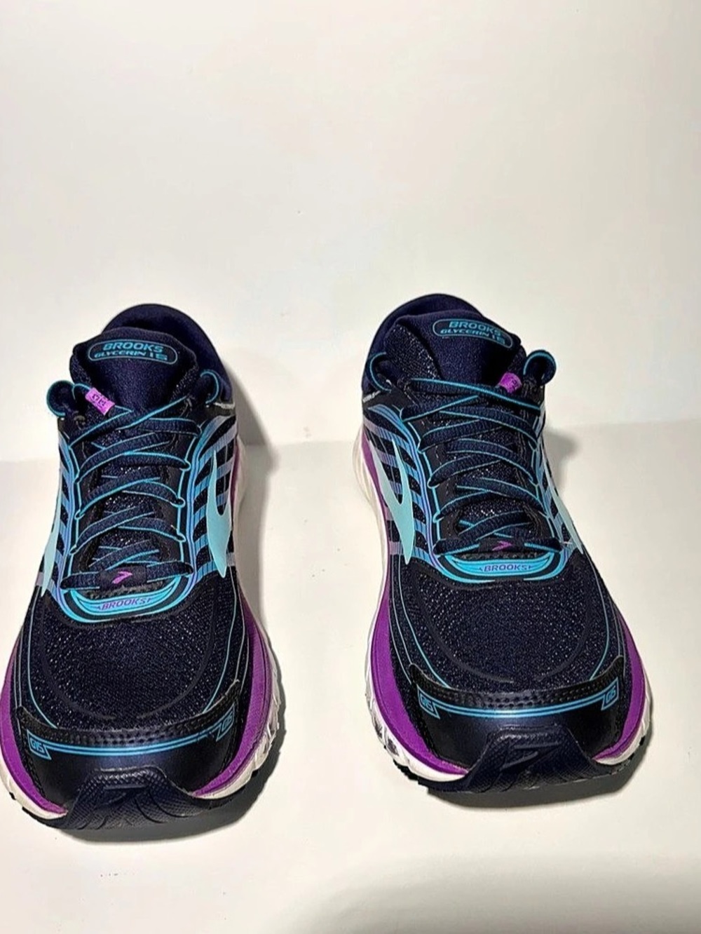 Brooks Adrenaline GTS 15 Athletic Shoes Black & Purple US 8 Good